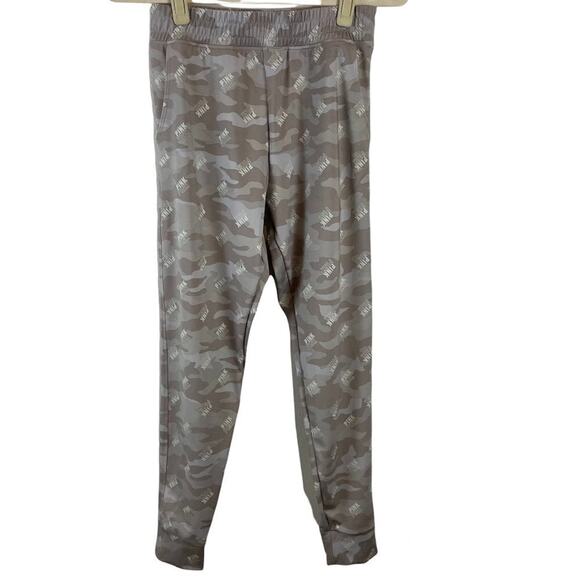 Pink Active VS Polar Gray Camo Pants Size Small - Picture 1 of 8